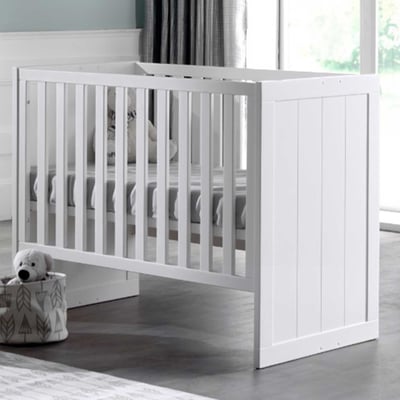Babybed Erik met bedzijden voor eenpersoonsbed - wit Babybed Erik met bedzijden voor eenpersoonsbed - wit