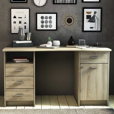 Bureau Moniek-Kronberg eik Bureau Moniek-Kronberg eik