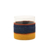 Theelichthouder rond+strepen glass/zeegras donker blauw/geel