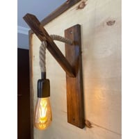 Handgemaakte Lustro Wandlamp | Massief Grenen | 23x9x45cm | Notelaar