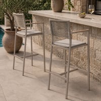 Tuinbarstoel Arriba Gescova - Beige Aluminium met Teakhouten Armleuningen - 55x61x108cm