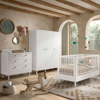 Babykamer Forrest: babybed 70x140cm, commode met luierplank, kleerkast - wit beukenhout