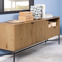 Jaipur Dressoir: Eiken afwerking, stalen onderstel, 2 deuren