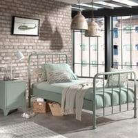 Bed Bronxx metaal 90x200 (incl. lattenbodem) met nachtkastje - mat olijfgroen