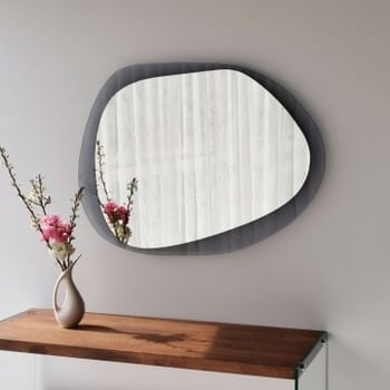 Locelso Wandspiegel | 100% Gehard Glas | 75x55 cm | Rookkleur | organische vorm