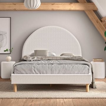 Gestoffeerd bed Maeva 140x200cm met twee nachttafeltjes - witte bouclé stof