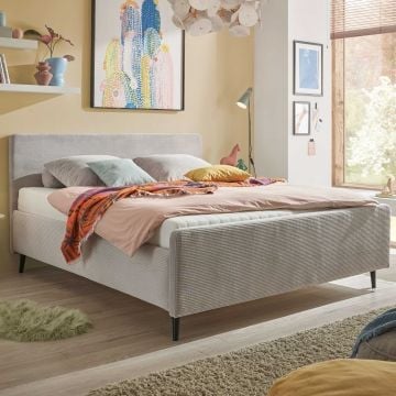 Gestoffeerd bed Peach | 180 x 200 cm | Zilverkleurig design
